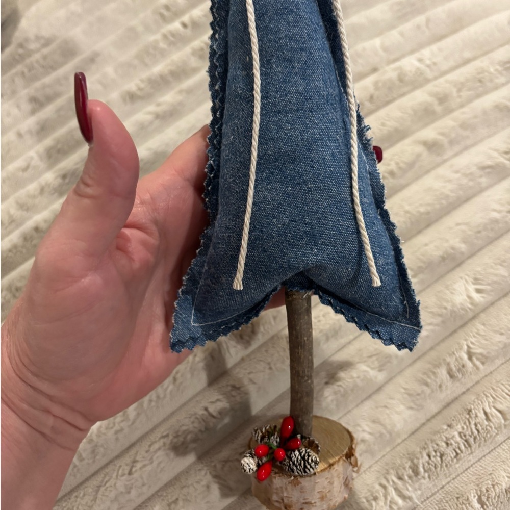 Rustic Denim Holiday Tree Decor - Picture 3 of 4